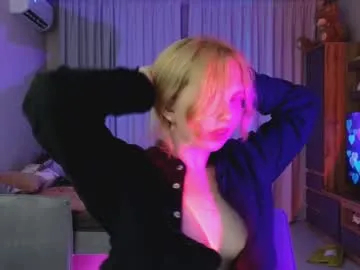 bunny_blonde – webcam model profile photo Image 14