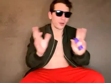 blondeangel_4u2 – webcam model profile photo Image 3