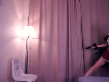 Miqibaob – webcam model profile photo Image 18