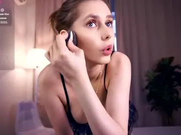 Miqibaob – webcam model profile photo Image 9