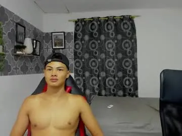 courtney981 – webcam model profile photo Image 6