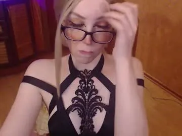 MistressLouUK – webcam model profile photo Image 15
