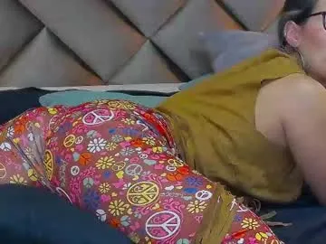 Sara- – webcam model profile photo Image 17