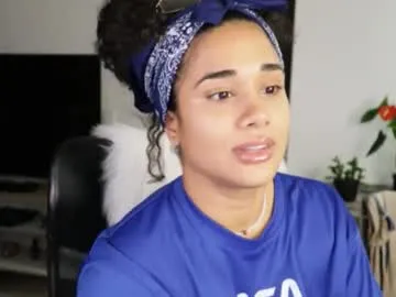 Milforja – webcam model profile photo Image 19