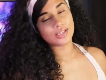 Milforja – webcam model profile photo Image 2