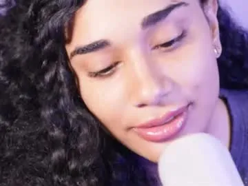 Milforja – webcam model profile photo Image 7