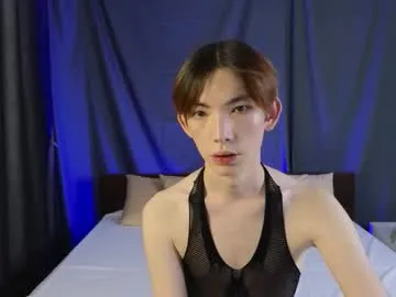 archimedes_ – webcam model profile photo Image 2