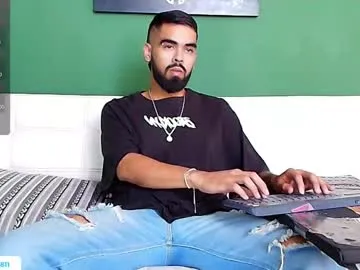 MarilynRainbow – webcam model profile photo Image 6