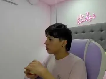 mason_gallagher – webcam model profile photo Image 2