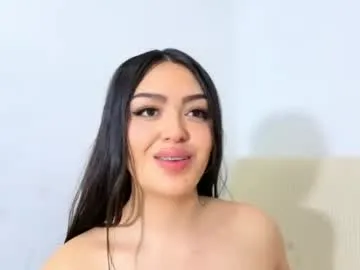 YourWitcher – webcam model profile photo Image 7