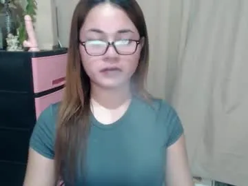 KrissyQueen – webcam model profile photo Image 2