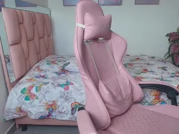 Jasmine_Whitee – webcam model profile photo Image 3