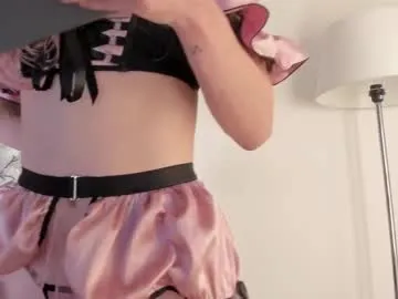 Loli_Belle – webcam model profile photo Image 6