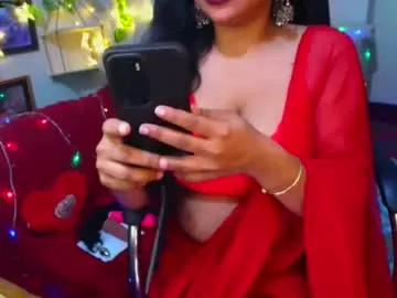 SilviaPastori – webcam model profile photo Image 7