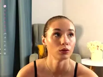 taissa_farmiga Image 14