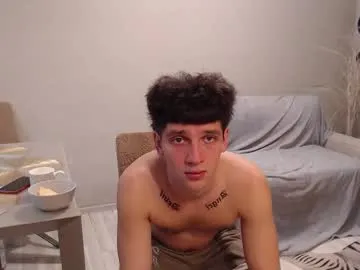 mattiestreams69 – webcam model profile photo Image 17