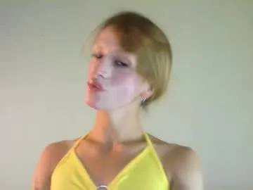 alicerosee___ – webcam model profile photo Image 12