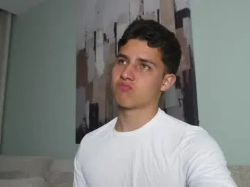 Donovan_Desmond – webcam model profile photo Image 9