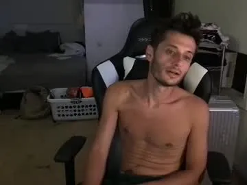 kinkyhousexxx – webcam model profile photo Image 3