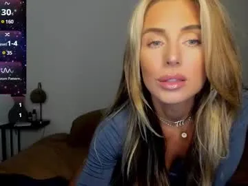 DirtyLittleSlut – webcam model profile photo Image 6