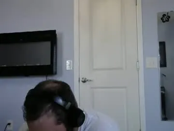 British_EmJess – webcam model profile photo Image 3