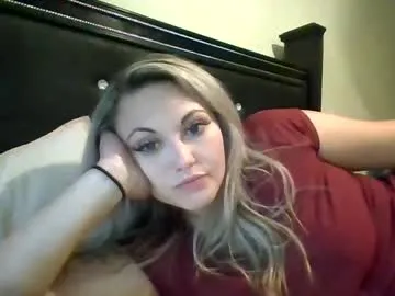 LizzieGreyX – webcam model profile photo Image 8