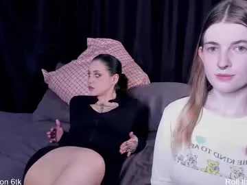 threesomebabes Image 4