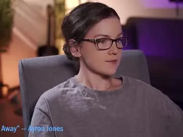 tiffanyriox Image 18