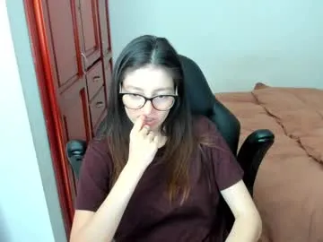 EditaMilf – webcam model profile photo Image 5