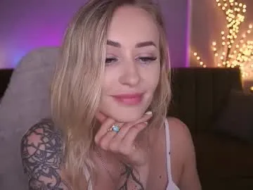 worsh1pme – webcam model profile photo Image 7