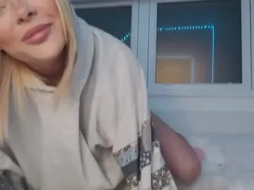 heanvenlyblonde – webcam model profile photo Image 12