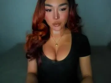 carry_hai – webcam model profile photo Image 6