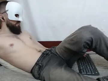 SheOnShe – webcam model profile photo Image 4