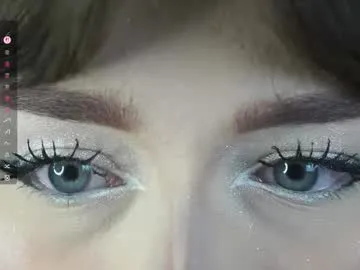 blondeambitionnn – webcam model profile photo Image 9