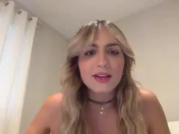 LorrySkye – webcam model profile photo Image 2