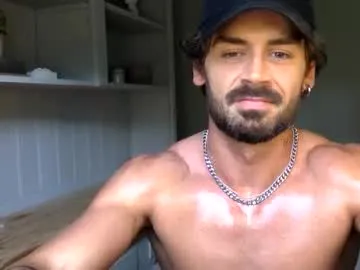 reeves_bae – webcam model profile photo Image 15