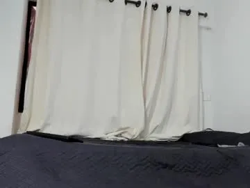 British_EmJess – webcam model profile photo Image 4