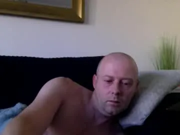 SashaVaughn – webcam model profile photo Image 11