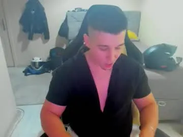 LoraDevine – webcam model profile photo Image 9