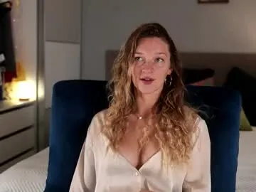 LizzieGreyX – webcam model profile photo Image 12