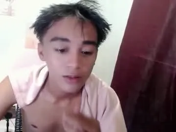 SashaVaughn – webcam model profile photo Image 2