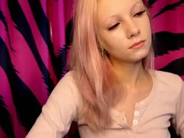 Lyalya7771 – webcam model profile photo Image 2