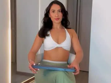 SusyBlair – webcam model profile photo Image 10