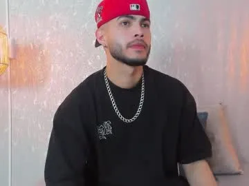 GlamGran – webcam model profile photo Image 13