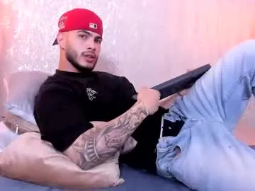 GlamGran – webcam model profile photo Image 16