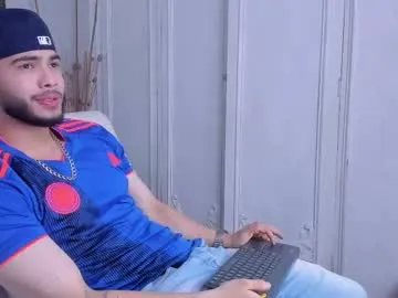 GlamGran – webcam model profile photo Image 3