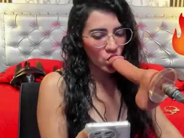 MiaTonyy – webcam model profile photo Image 3