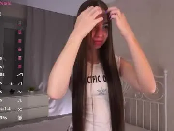 milli1983 – webcam model profile photo Image 13