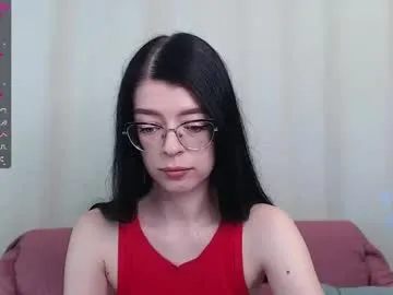 Lilye – webcam model profile photo Image 5