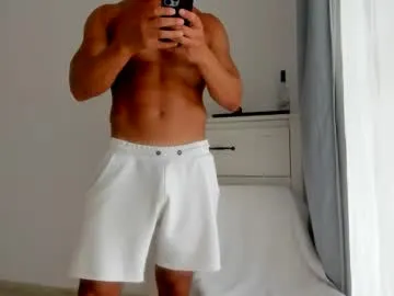 British_EmJess – webcam model profile photo Image 8